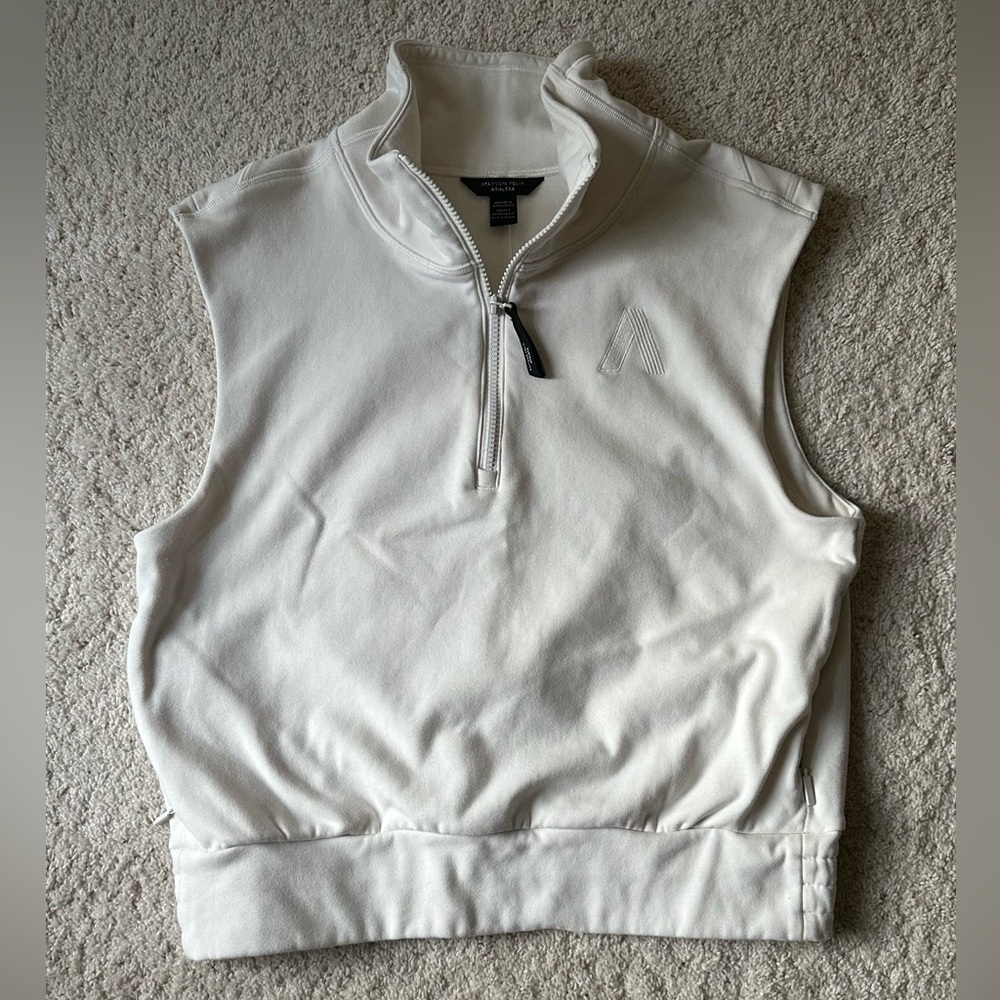 Women’s Athleta Allyson Felix 3/4 zip Vest Size Medium White / Cream